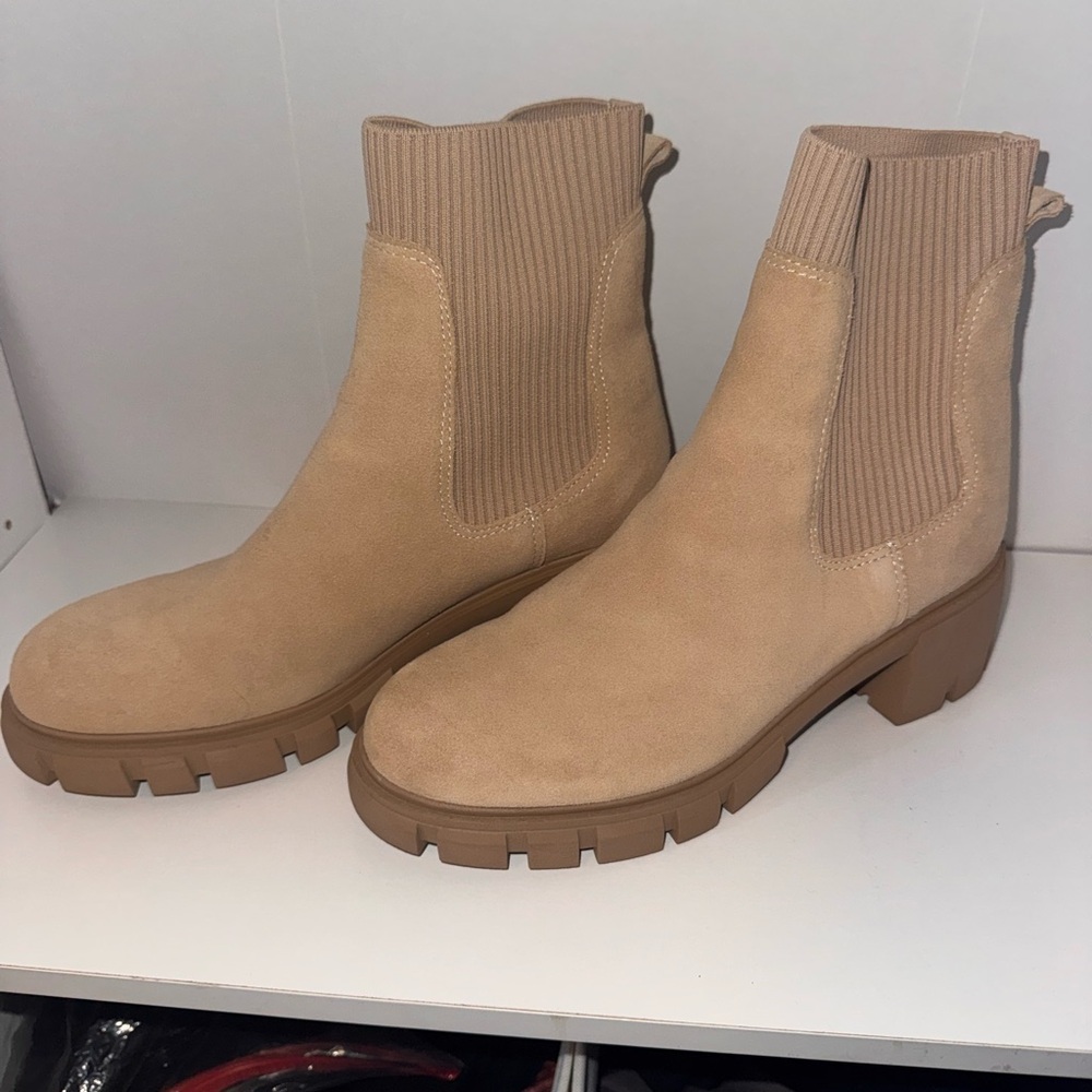 Steve Madden Beige Ankle Boots Size 11 Sand Sd